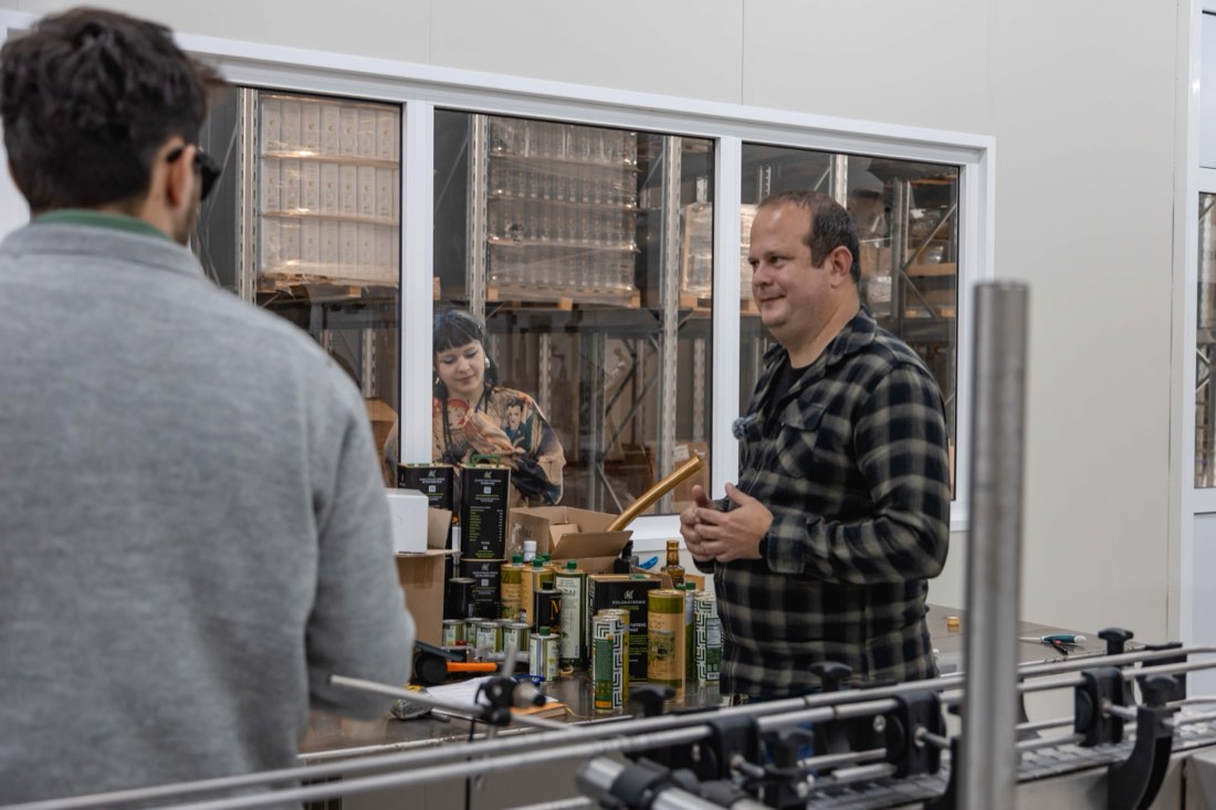 Olive oil production and tasting near Sparta (photo 6 of 11)